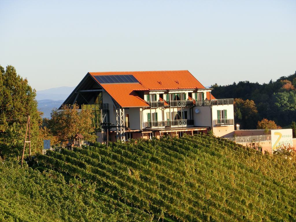 Zweytick Gaestezimmer Weingut Ratsch an der Weinstraße Buitenkant foto